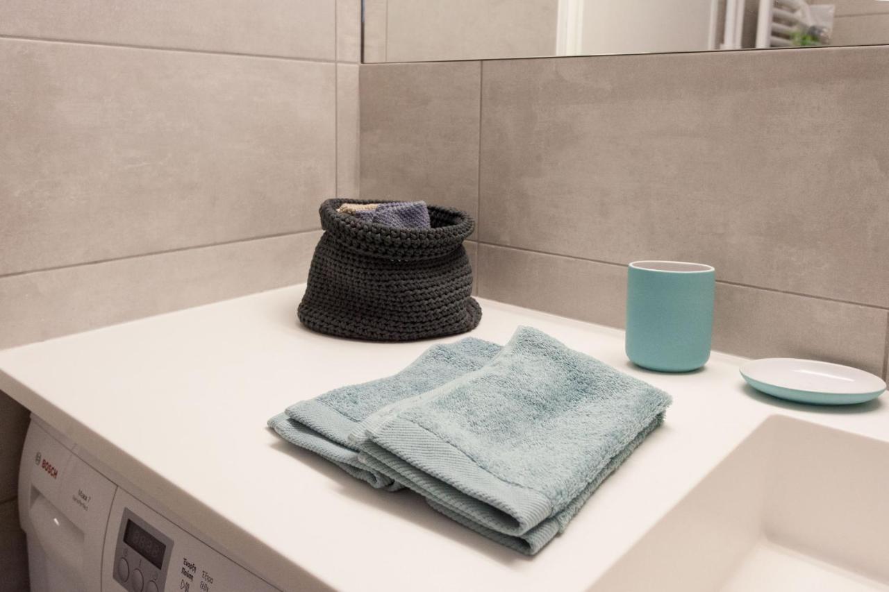 2 Bdrm Apt For Up To 6 Guests Next To Acropolis Museum アテネ エクステリア 写真